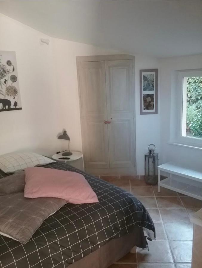 Une Chambre En Ville LʼIsle-sur-la-Sorgue 외부 사진