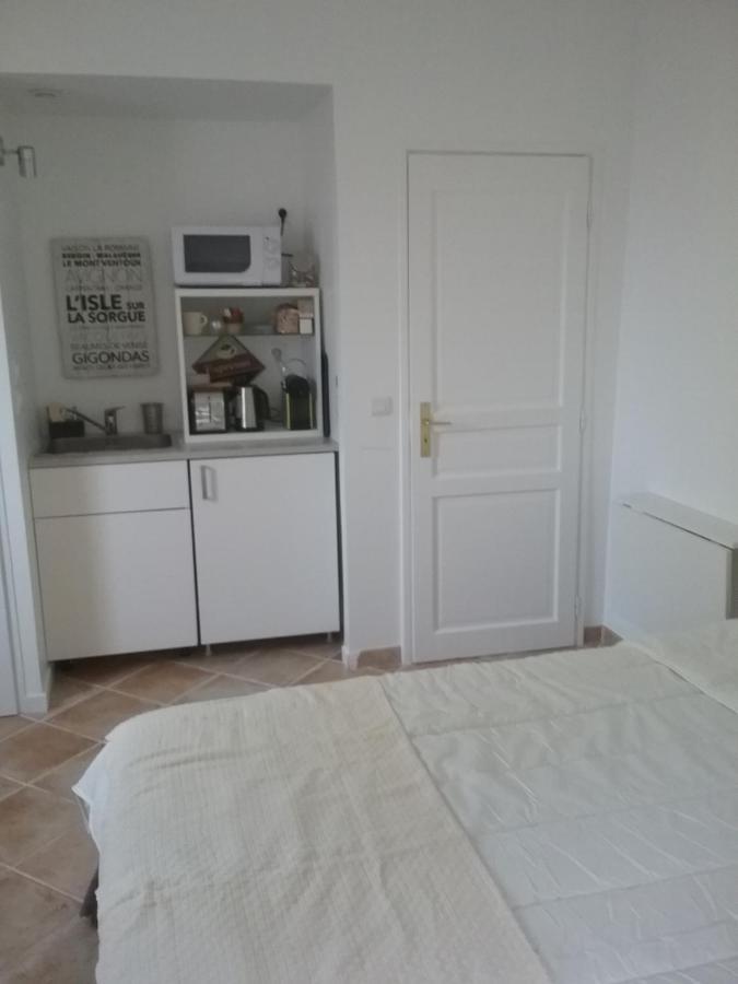 Une Chambre En Ville LʼIsle-sur-la-Sorgue 외부 사진